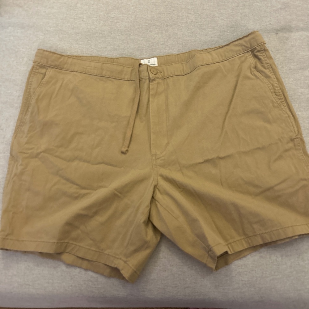 Khaki Shorts